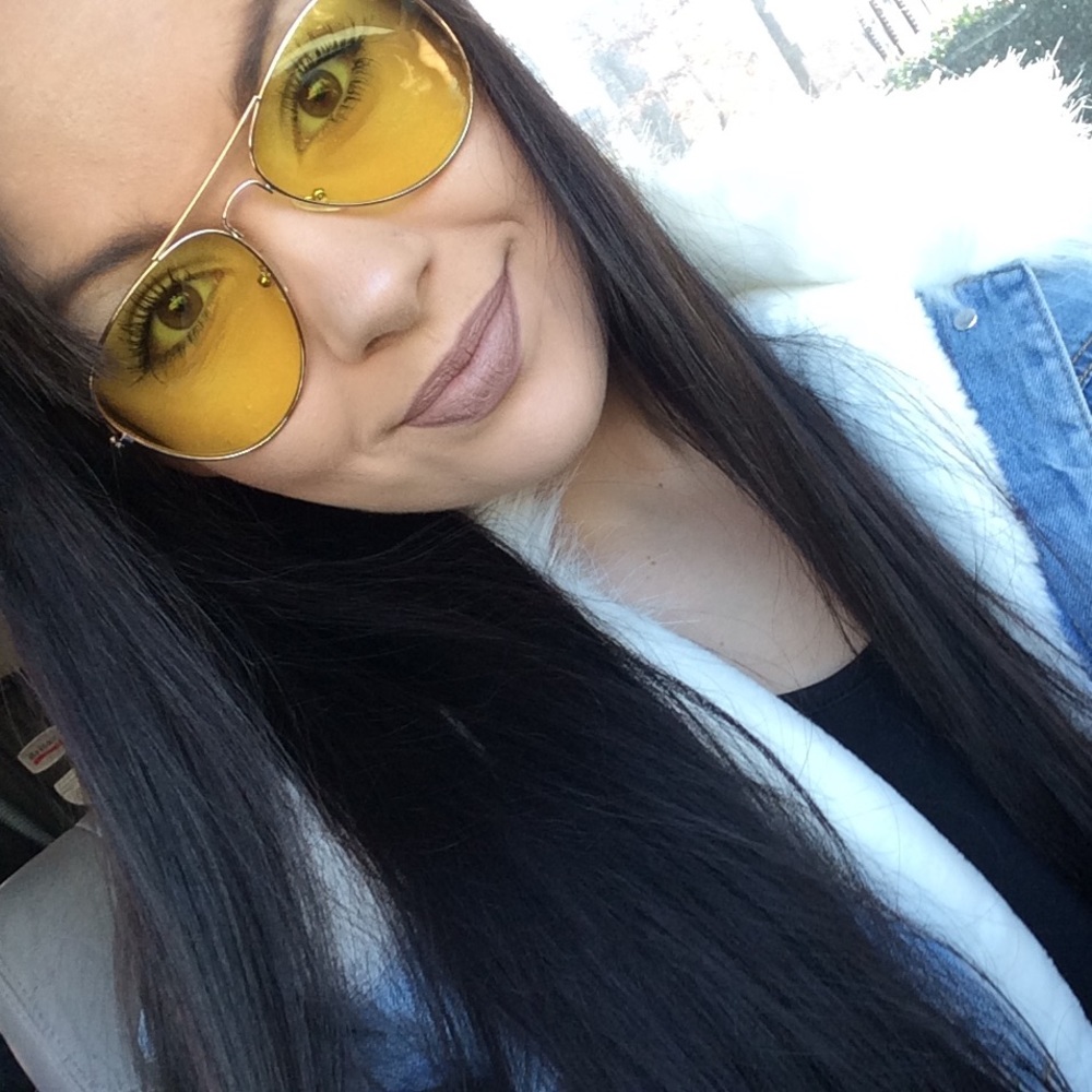 Meet your Posher, Katerina